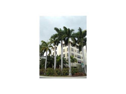 10000 Bay Harbor Ter # 204-A, Miami Beach, FL 33154