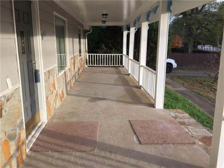 122 Gloster Road Sw, Lawrenceville, GA 30044