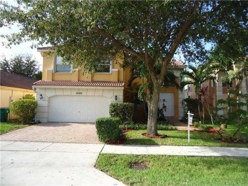 13232 SW 49 CT, Hollywood, FL 33027