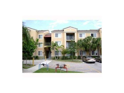 2440 PRESERVE WAY # 303, Hollywood, FL 33025