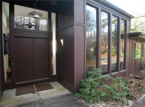 5550 Lake Forrest Drive Ne, Atlanta, GA 30342