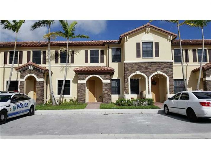 3213 SE 6 ST # 3213, Homestead, FL 33033