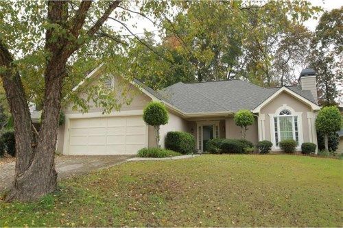 1940 Glen Eves Drive, Roswell, GA 30076