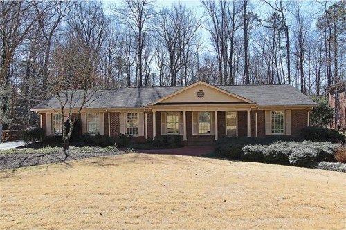 215 West Spalding Drive, Atlanta, GA 30328