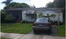 898 W 34 ST Hialeah, FL 33012