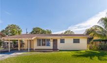 4591 W 8 LN Hialeah, FL 33012