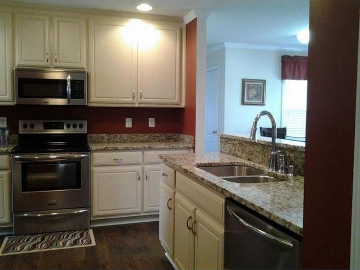 140 Moss Point Drive, Mcdonough, GA 30253