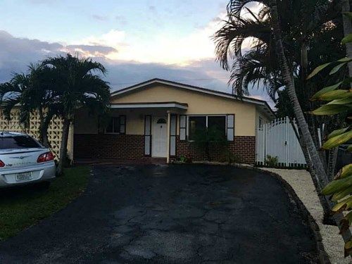 3231 N 72 WY, Hollywood, FL 33024