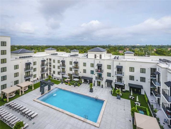 2101 SW 67 Ave # 102, Miami, FL 33155