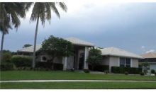 1993 S CLUB DR West Palm Beach, FL 33414