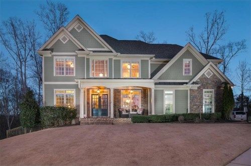 1413 Richmond Oak Court, Loganville, GA 30052