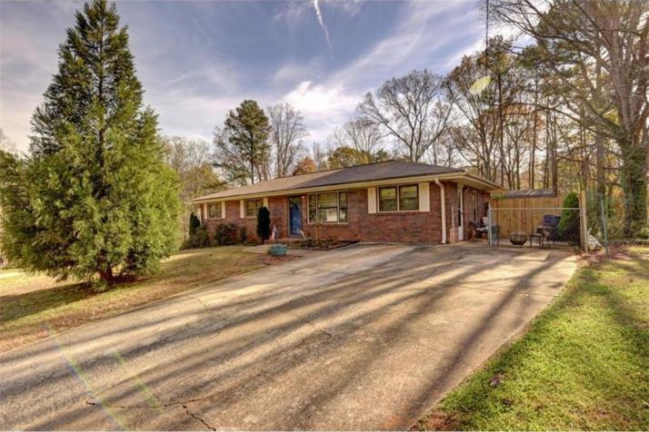 143 Long Drive Sw, Marietta, GA 30060
