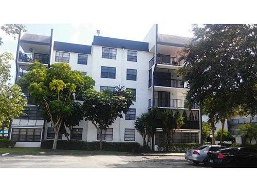 6190 WOODLANDS BL # 120, Fort Lauderdale, FL 33319