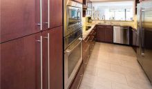 3520 MAGELLAN CR # 735 Miami, FL 33180