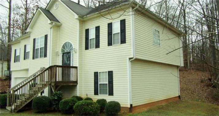 3389 Green Leaf Lane, Gainesville, GA 30507