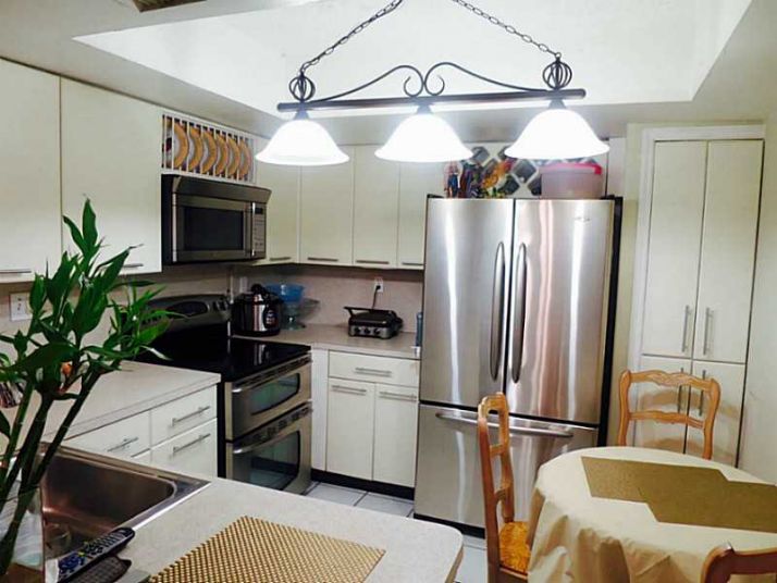 10865 NW 7 ST # 12-21, Miami, FL 33172