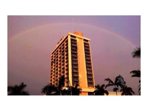 1720 Harrison St # 17E-H, Hollywood, FL 33020