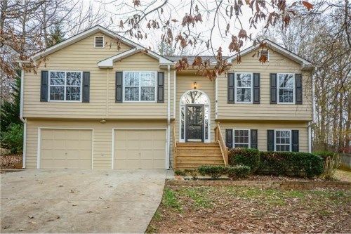 5461 Bushnell Court, Flowery Branch, GA 30542