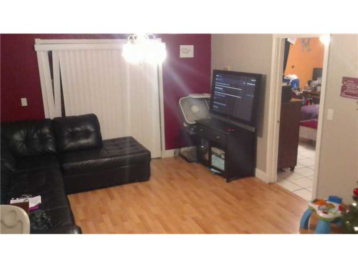 6175 W 20th Ave # 210, Hialeah, FL 33012