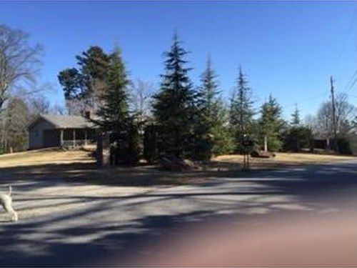 1835 Skyline Drive, Cumming, GA 30041