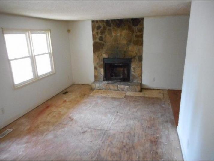 2220 Sugarloaf Parkway, Lawrenceville, GA 30045