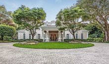 11010 SW 69 AV Miami, FL 33156