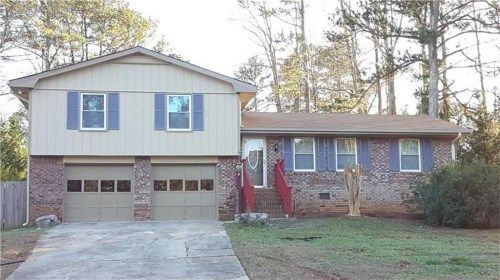 2824 Jordan Woods Drive, Lawrenceville, GA 30044