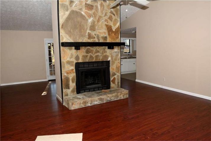 24 Hartley Woods Drive Ne, Kennesaw, GA 30144
