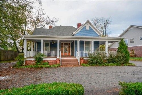 1034 S Broad Street, Commerce, GA 30529