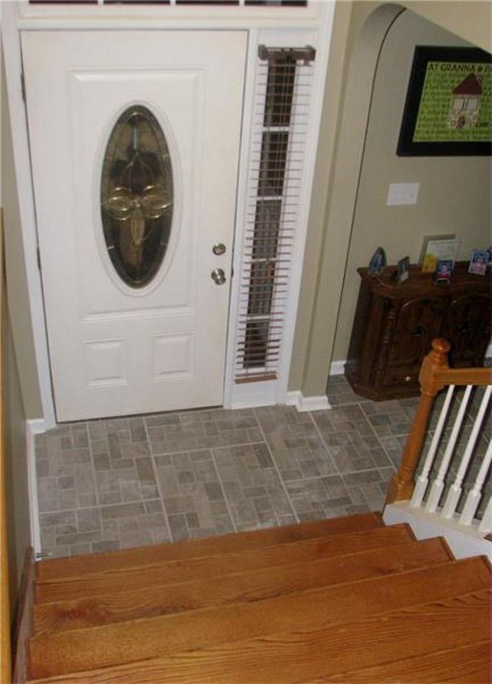 95 Greatwood Drive, White, GA 30184