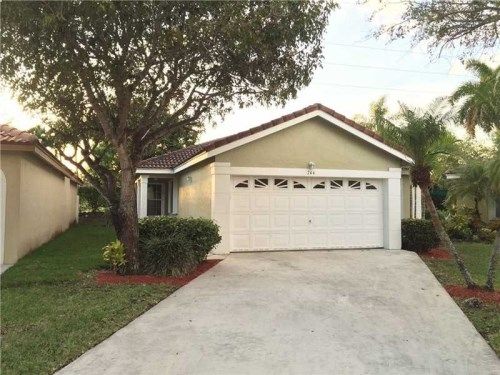 744 NW 183rd Way, Hollywood, FL 33029