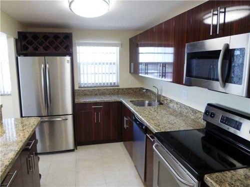 2741 Taft St # 203, Hollywood, FL 33020