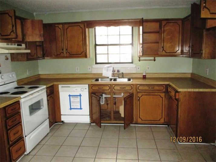 1770 N Boyd Drive, Rocky Face, GA 30740