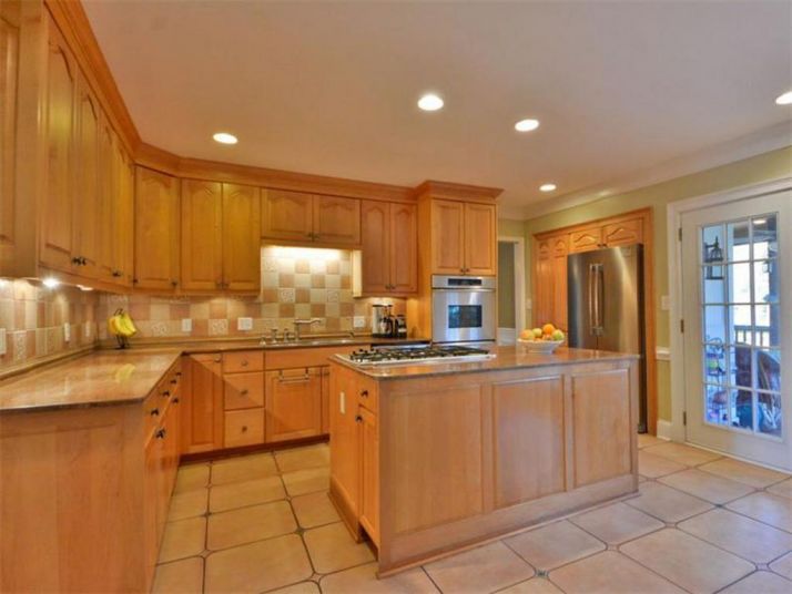 120 Old Campus Court, Atlanta, GA 30328