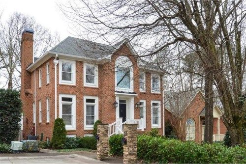 29 Greenland Trace, Atlanta, GA 30342