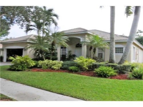 3843 Oak Ridge Cir, Fort Lauderdale, FL 33331