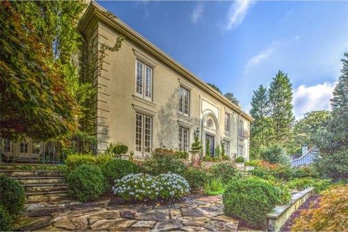 1233 Swims Valley Drive Nw, Atlanta, GA 30327
