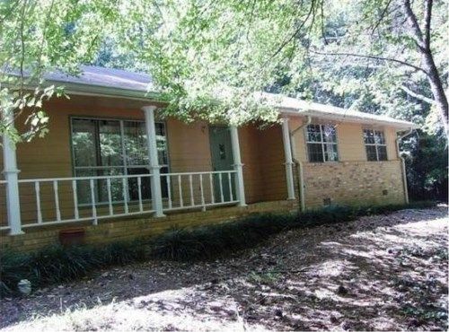 2151 Colonial Oak Way, Stone Mountain, GA 30087