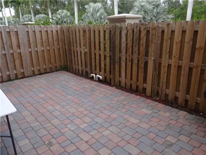 8620 NW 97th Ave # 103, Miami, FL 33178