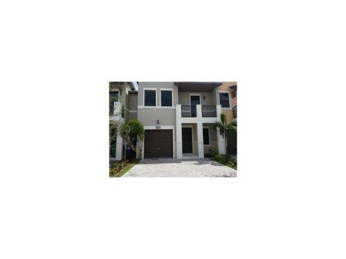 6115 NW 104th Ct, Miami, FL 33178