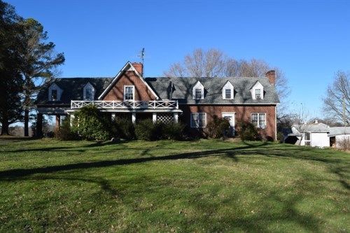 5061 Poindexter Rd, Trevilians, VA 23170