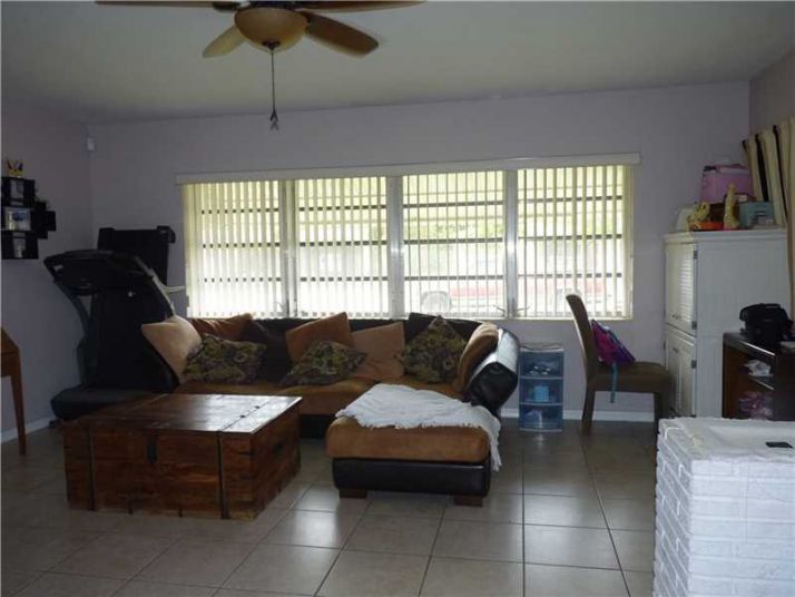 205 S 57th Ter, Hollywood, FL 33023