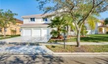 848 Crestview Cir Fort Lauderdale, FL 33327