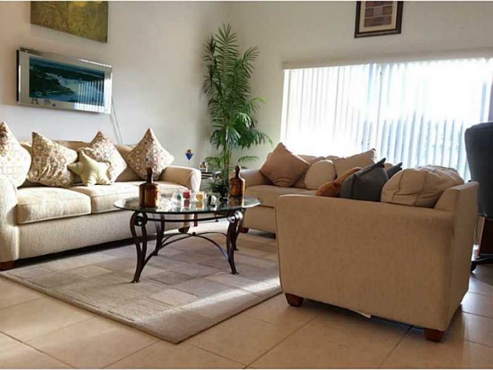 1911 SW 135 WY, Hollywood, FL 33027