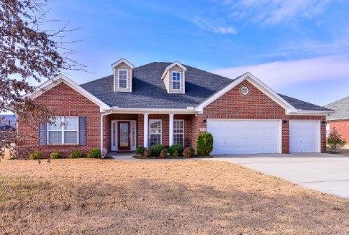 7008 Eagle Park Drive, Owens Cross Roads, AL 35763