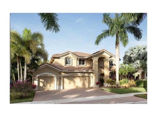 2071 Quail Roost Dr, Fort Lauderdale, FL 33327