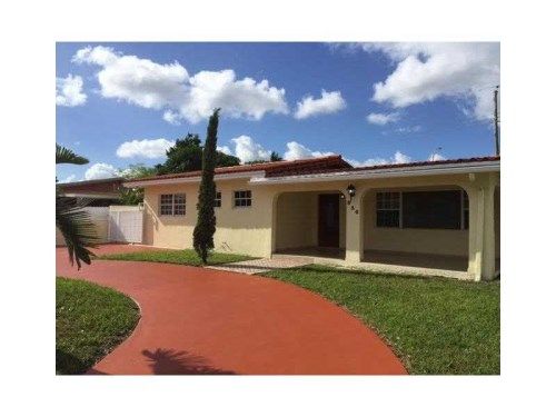 650 W 64 DR, Hialeah, FL 33012