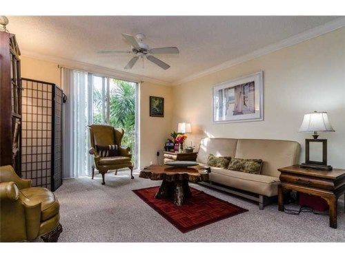 1900 Van Buren St # 320B, Hollywood, FL 33020