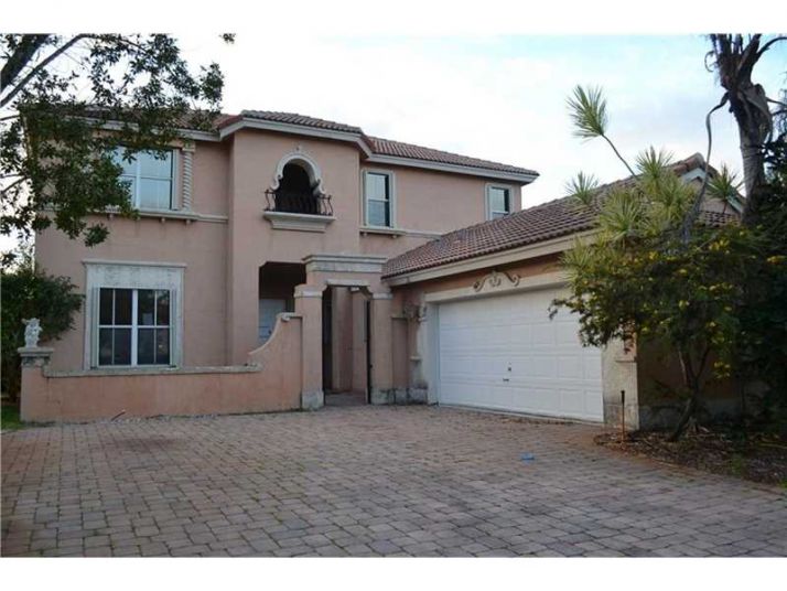 2950 SW 189th Ter, Hollywood, FL 33029