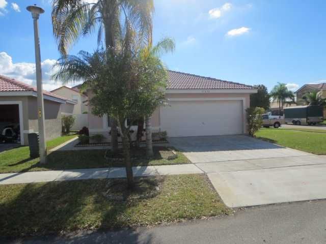 17476 SW 20th St, Hollywood, FL 33029